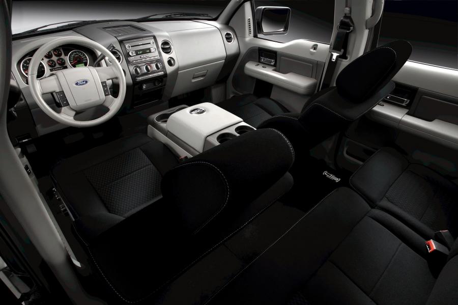  Ford F-150 SuperCrew Cab 2004 года  (фото 16 из 83)